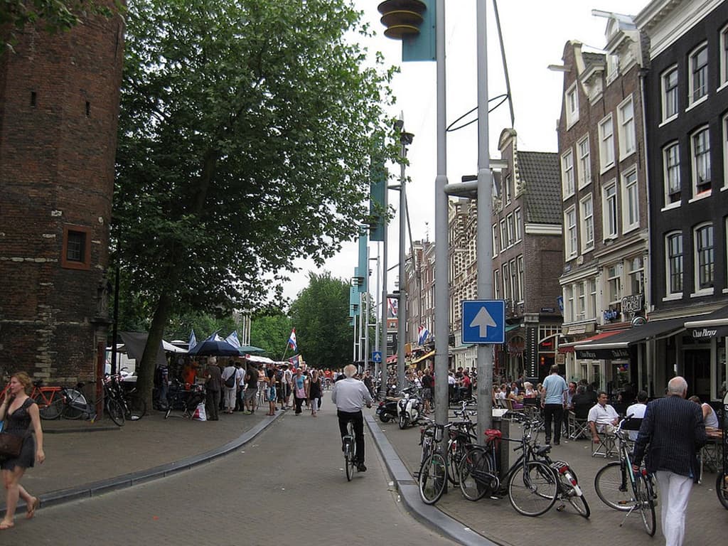 Nieuwmarkt met Waag