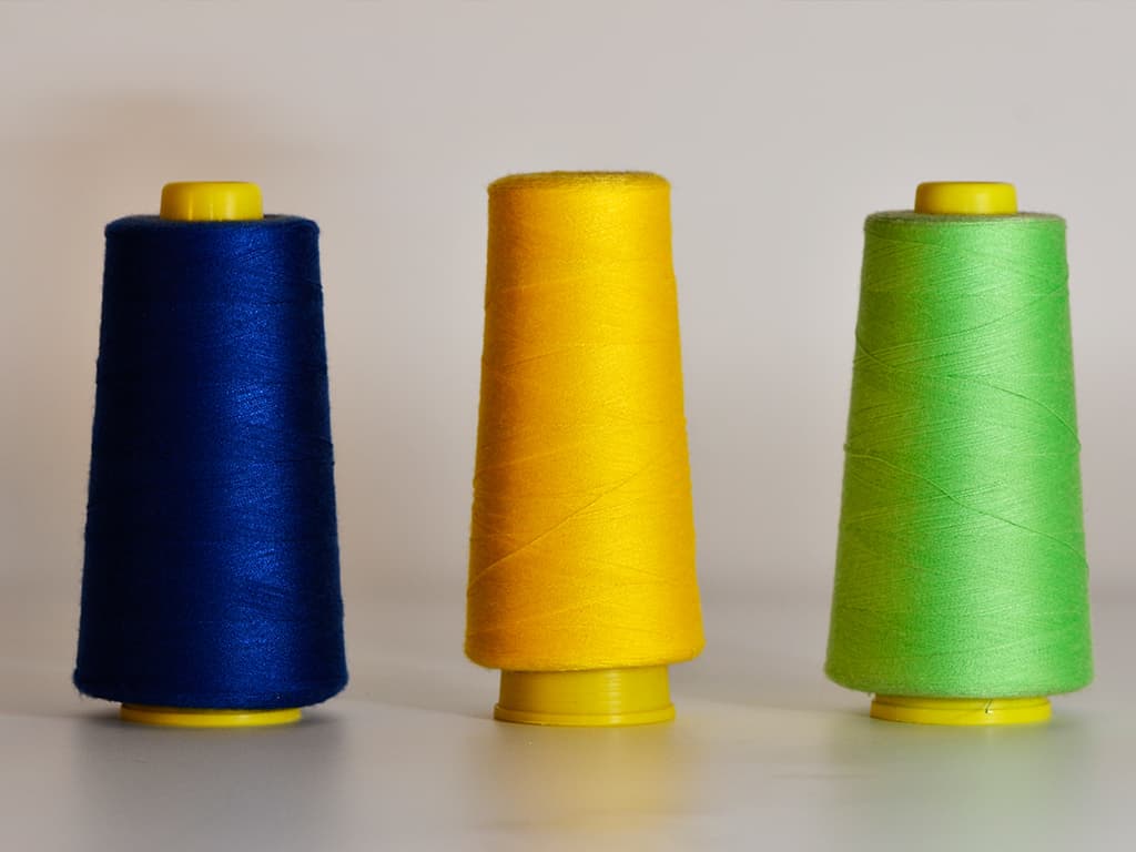 Knitting yarn