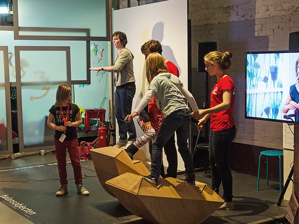 Embodied learning at Cinekid
